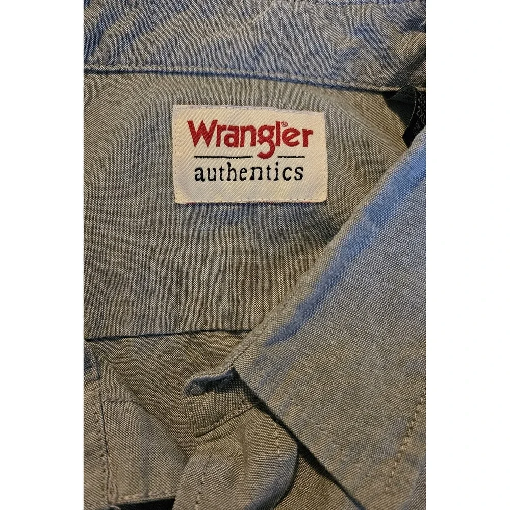 Wrangler‎ Authentics Mens Short Sleeve Button Up Shirt Size 2XL Gray